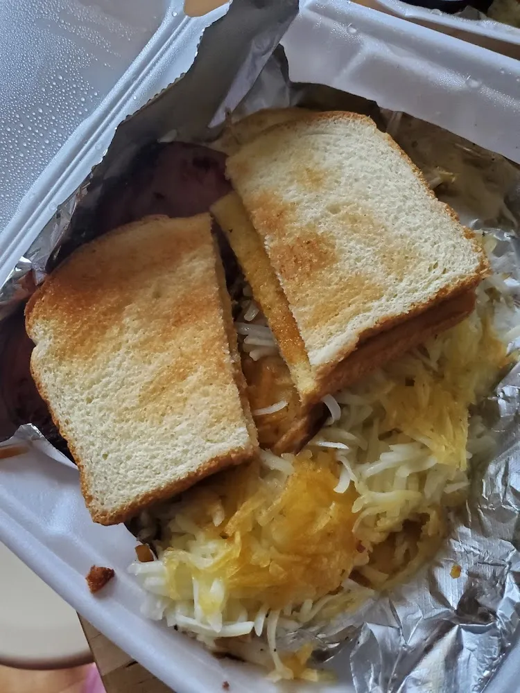 Ham 2 Eggs with Hash Brown & Toasts