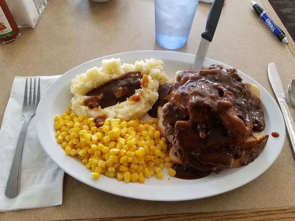 Mashed Potatoes with Gravy